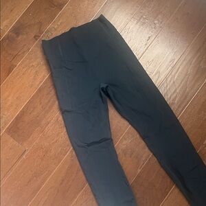 HALARA High-Waisted Carbon Leggings